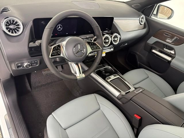 New 2026 Polar White Mercedes-Benz GLA 250 image 10