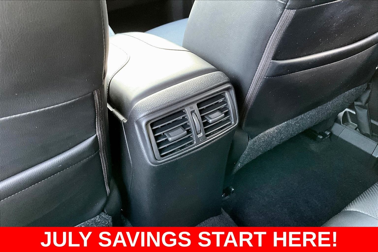 Used 2022 Silver Nissan SL image 13