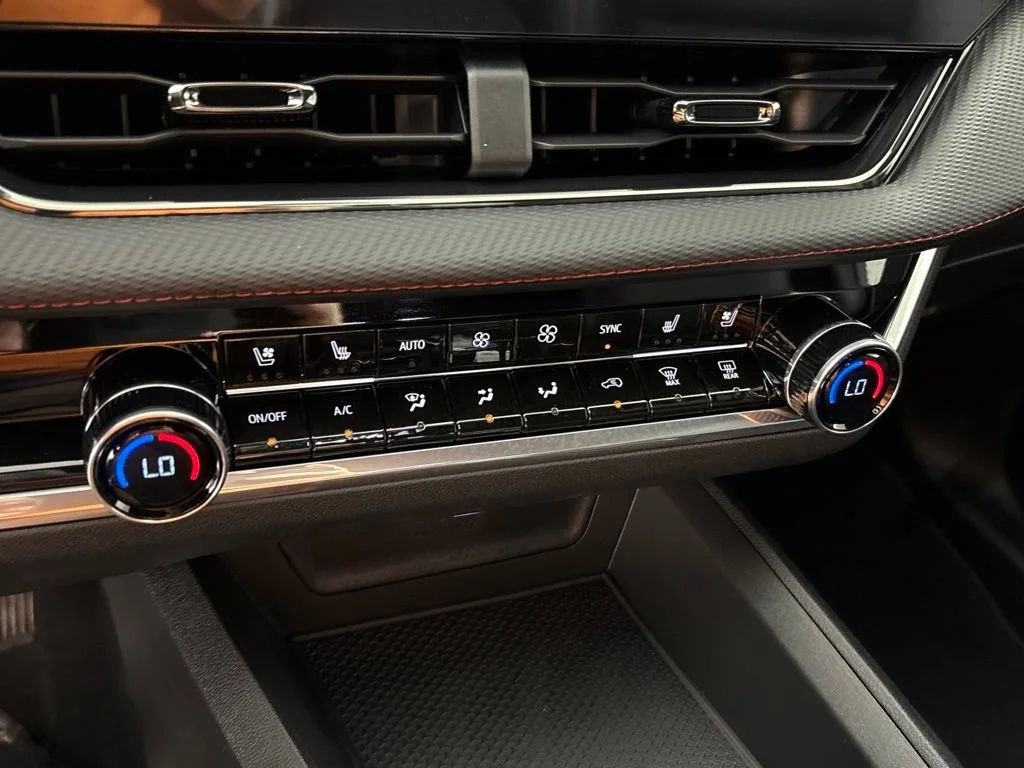 2027 Chevrolet Equinox RS - Photo 41