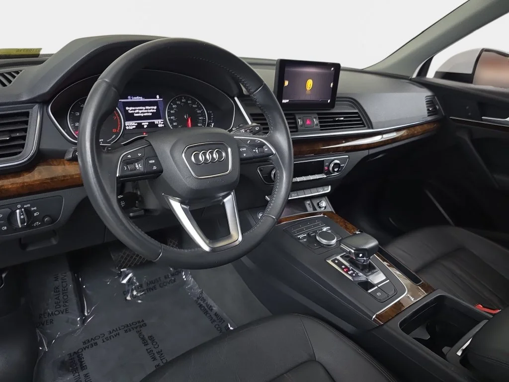 Used 2018  Audi 2.0T Premium image 12