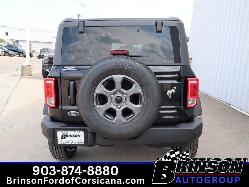 New 2025 Shadow Black Ford Big Bend image 4