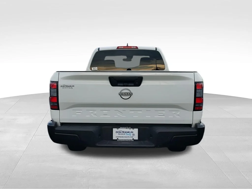 Used 2024 White Nissan S image 9