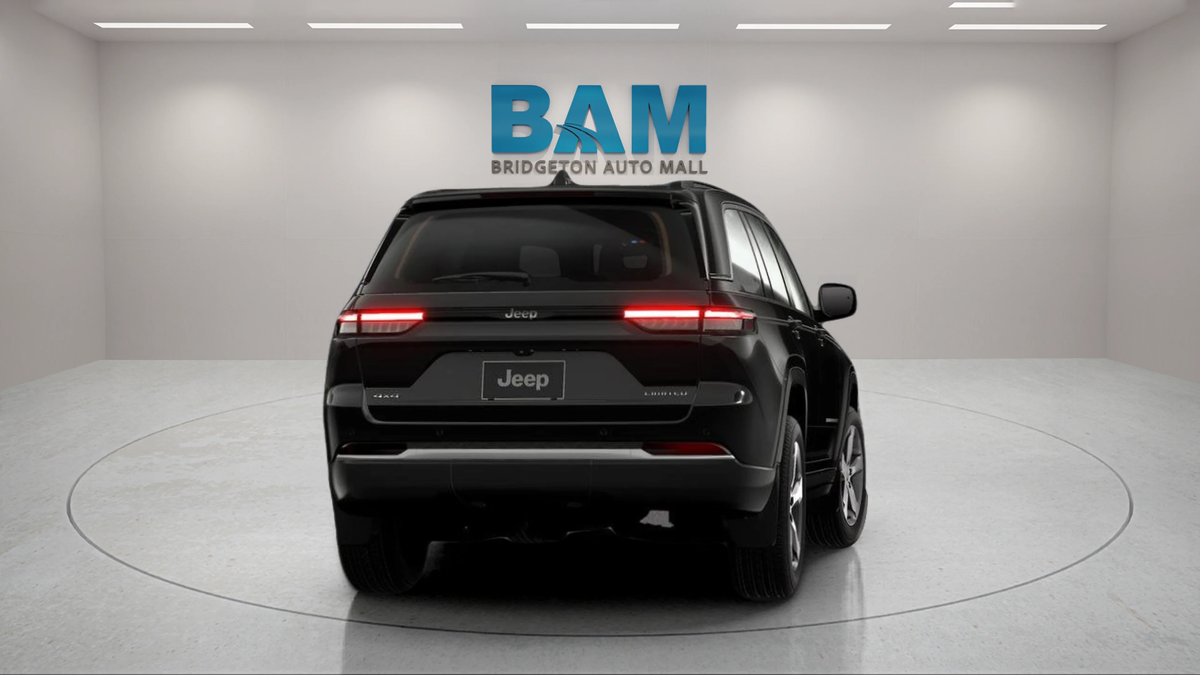 New 2026 Diamond Black Crystal Pearlcoat Jeep Limited image 12