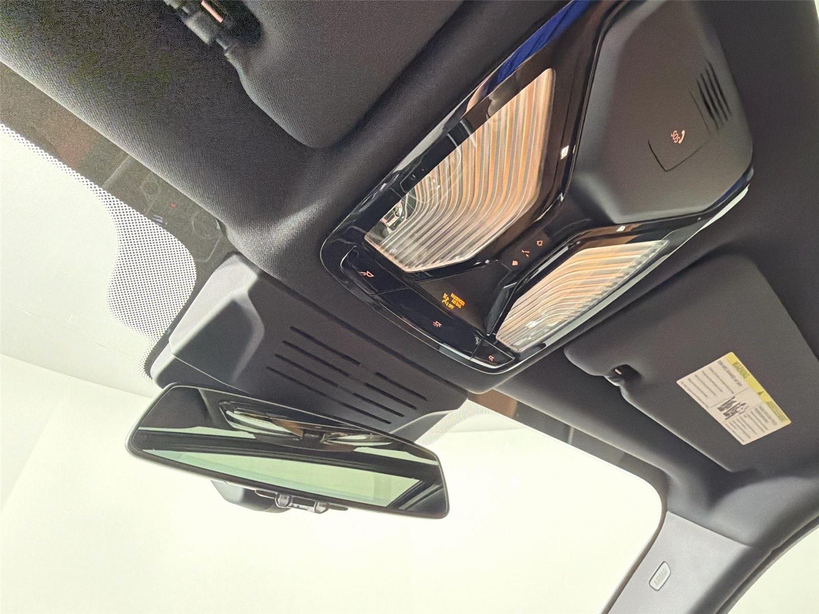 New 2026 Skyscraper Grey Metallic BMW xDrive50e image 39