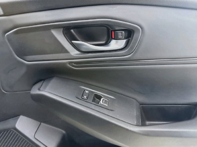 Used 2024 Solar Silver Metallic Honda EX image 27