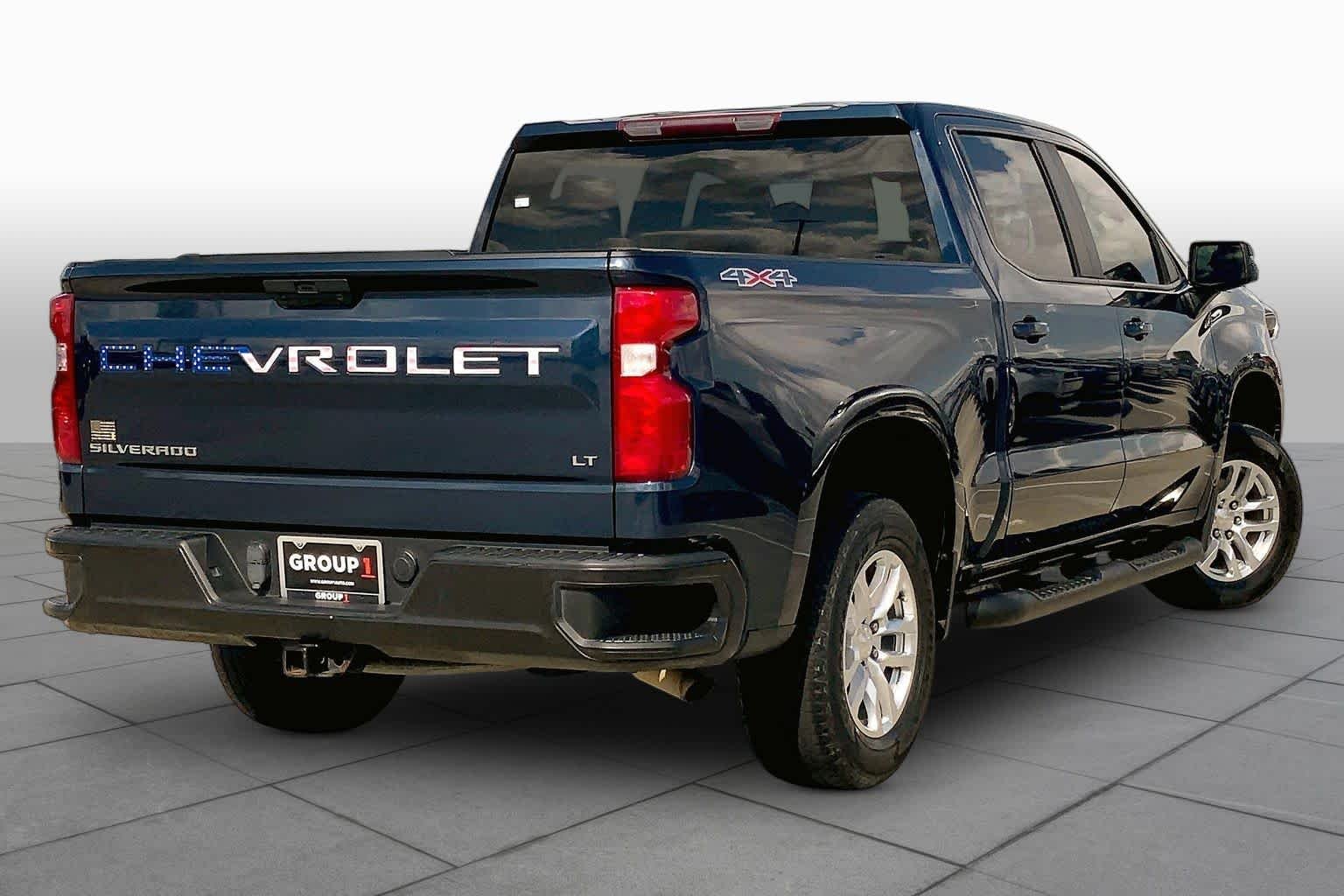 Used 2022 Northsky Blue Metallic Chevrolet LT image 20