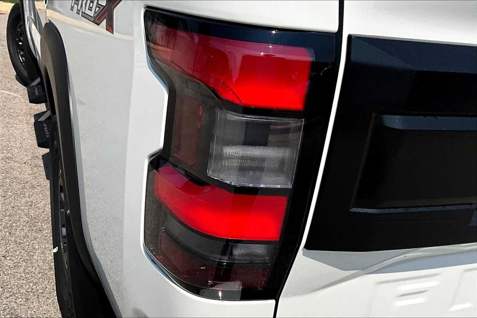 New 2026 Glacier White Nissan PRO-X image 12