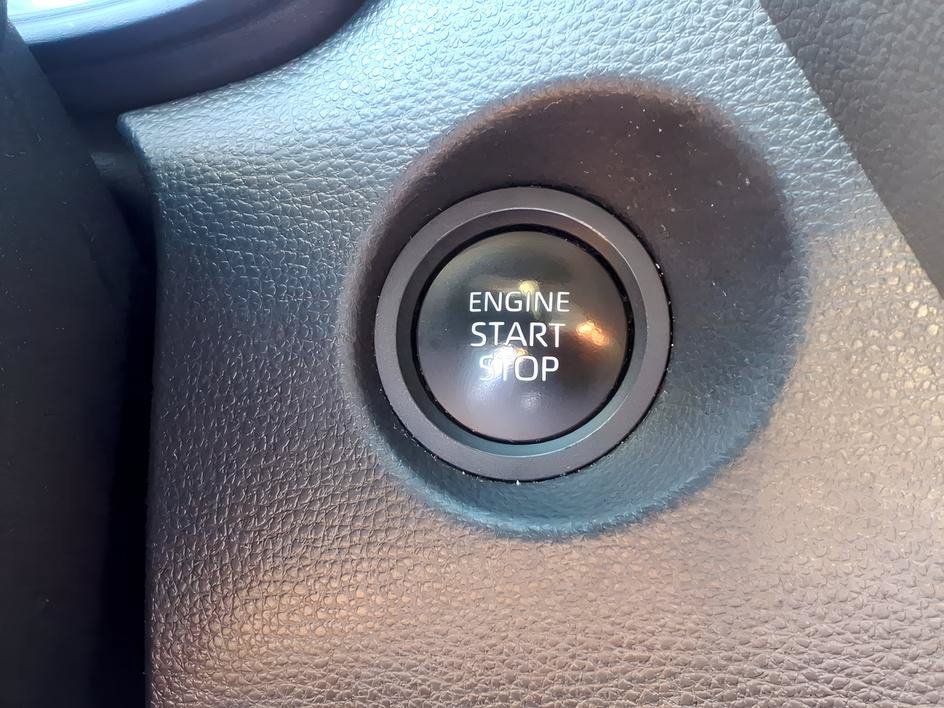 Certified Used 2025 Silver Toyota LE image 22