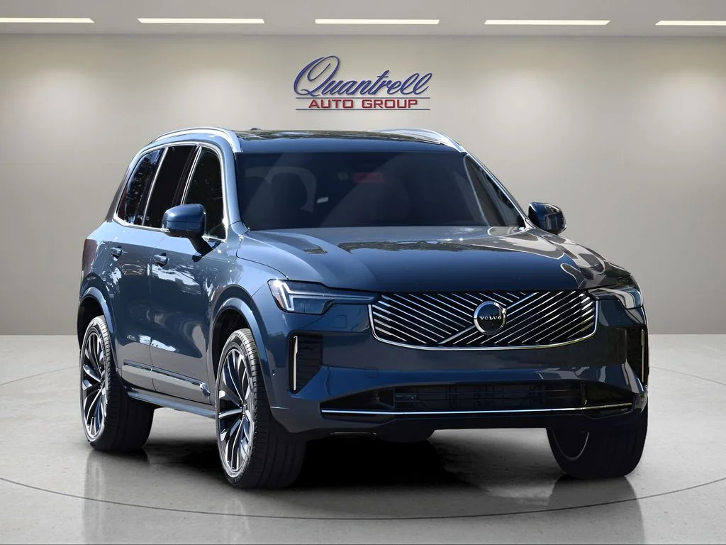 2026 Volvo XC90 Plus - Photo 2