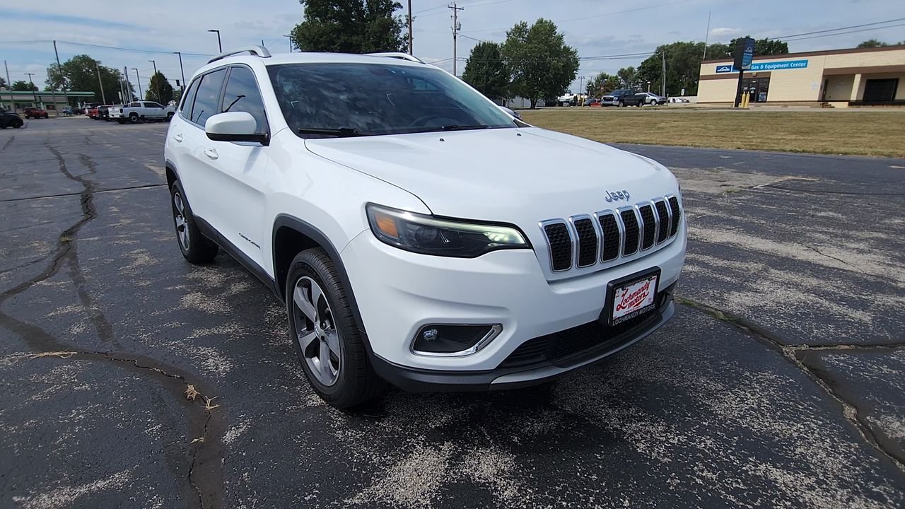 Used 2019 Bright White Clearcoat Jeep Limited image 2