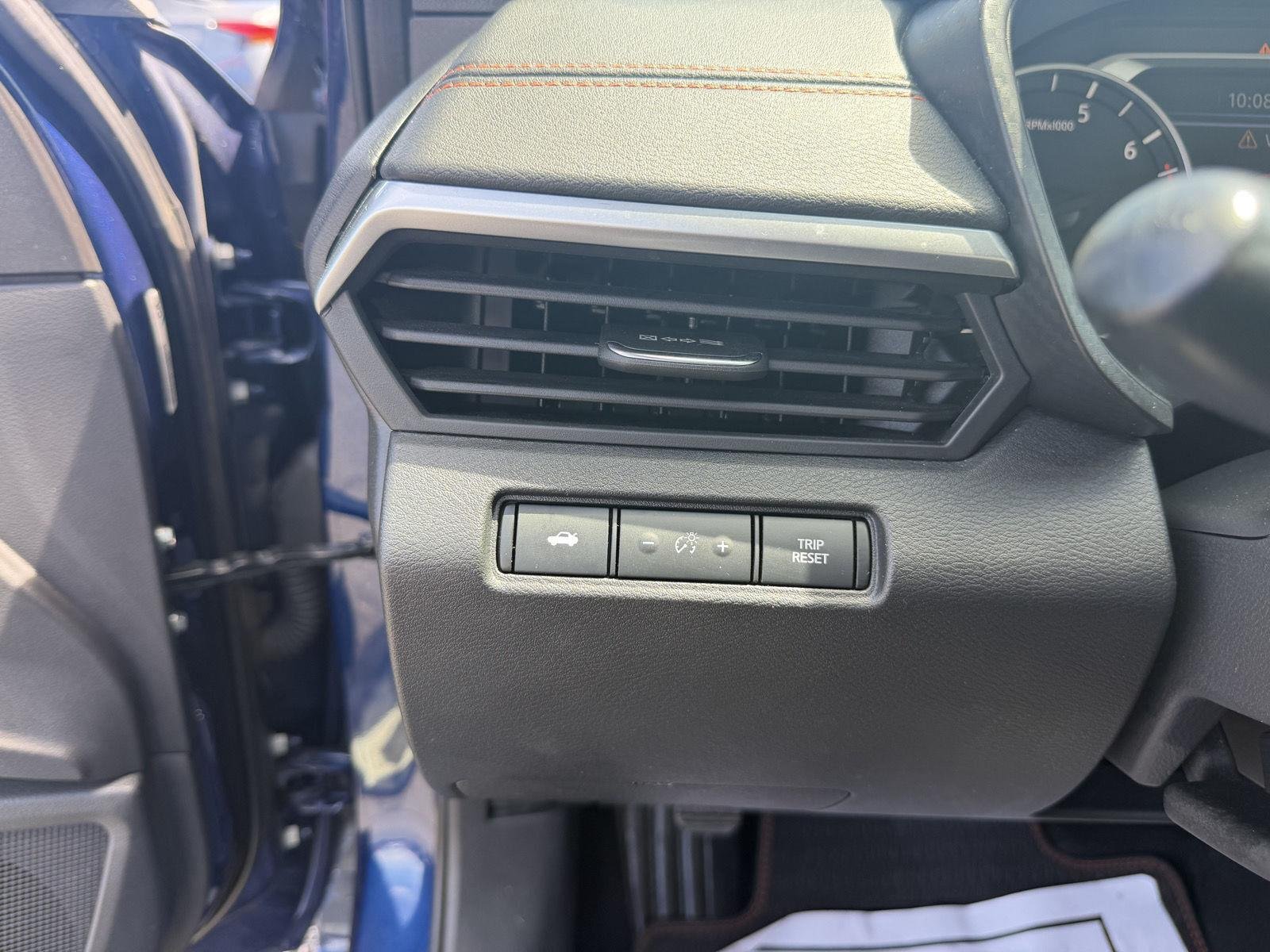Used 2019 Deep Blue Pearl Nissan 2.5 SR image 20