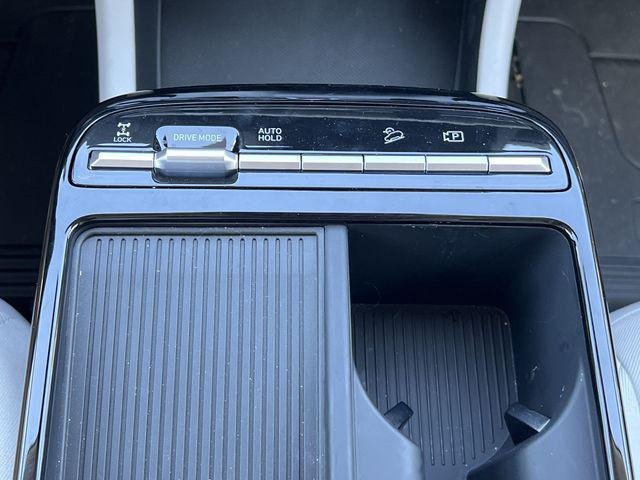 New 2026 Gray Hyundai SEL AWD image 18