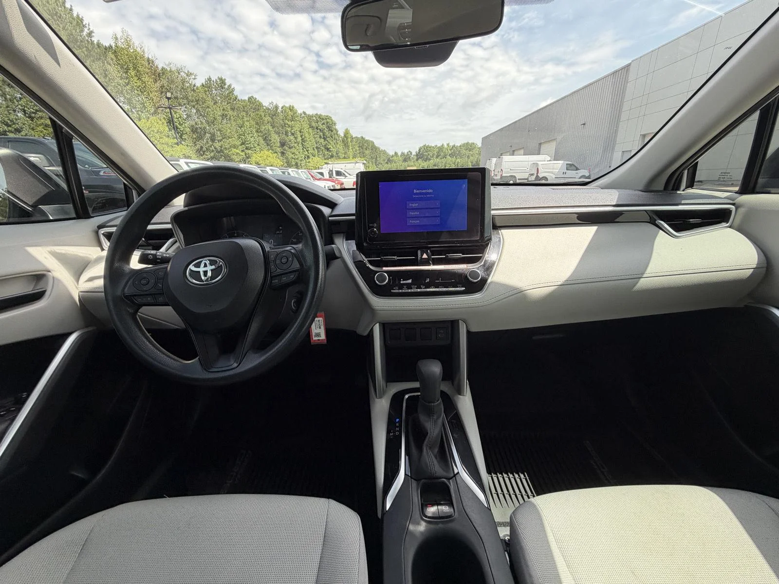 Used 2024 Sonic Silver Toyota L image 7