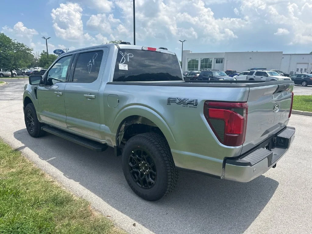 New 2026 Silver Ford XLT image 9