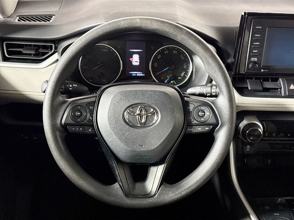 Used 2020 Blue Toyota XLE image 13