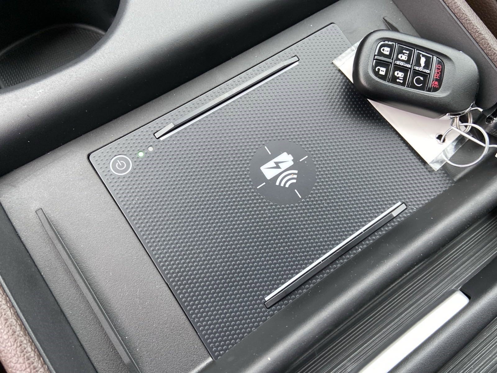 New 2026 Platinum White Pearl Honda Touring image 40