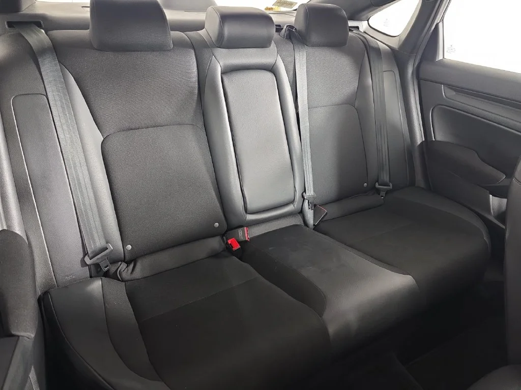 Certified Used 2025 Solar Silver Metallic Honda Sport image 19