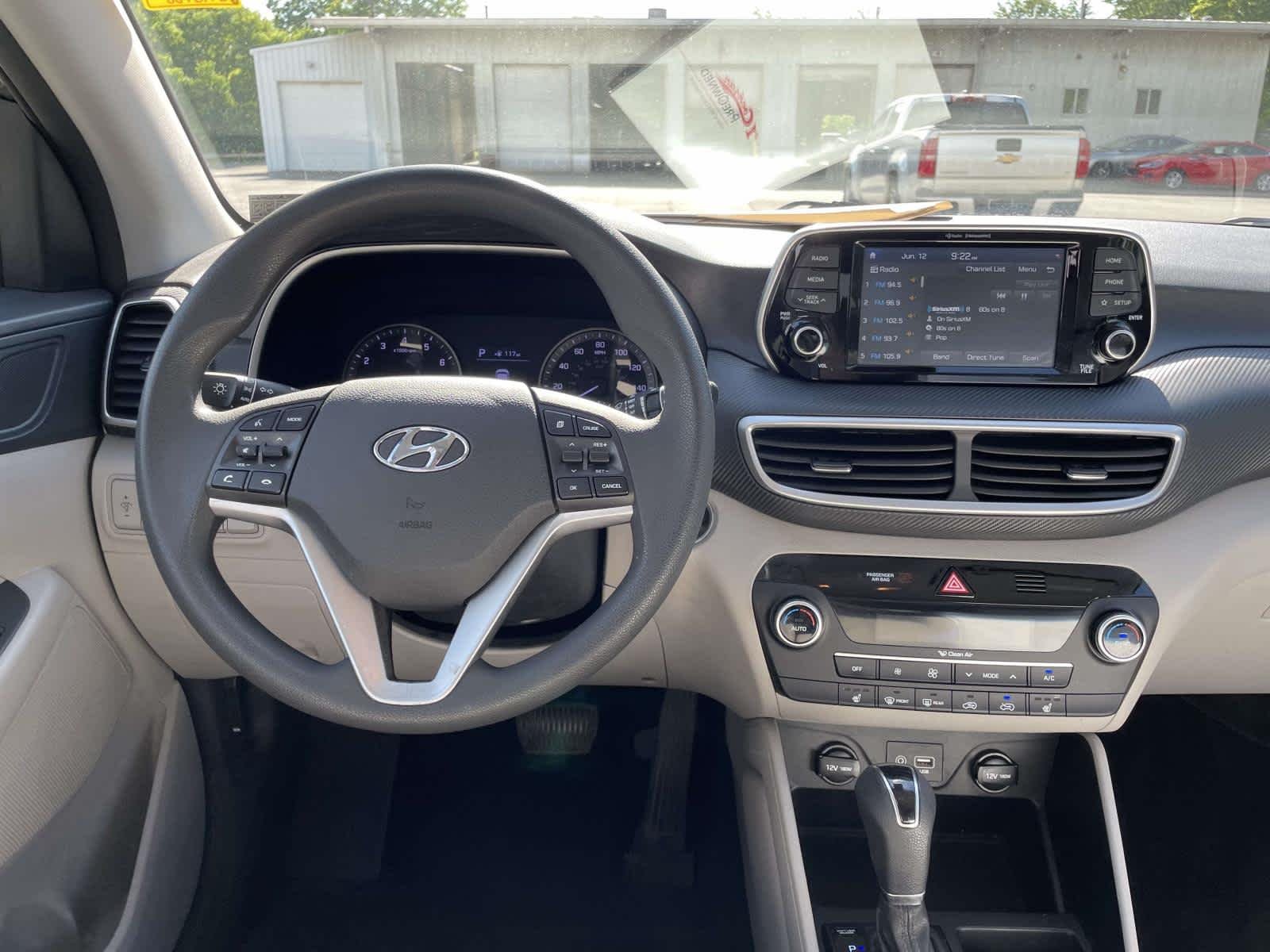 Used 2019 Coliseum Gray Hyundai SEL image 22
