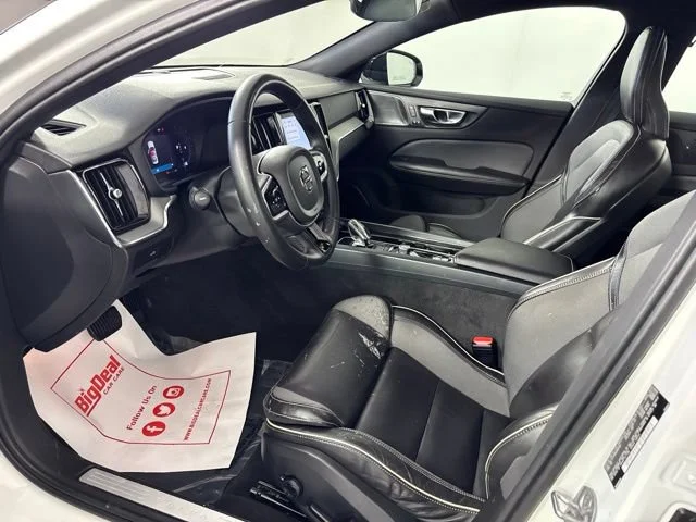 Used 2024 White Volvo Plus Black Edition image 22