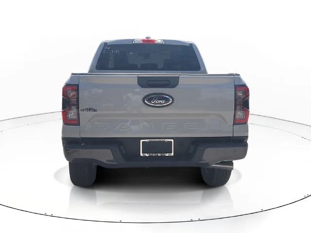 New 2026 Avalanche Ford XLT image 6