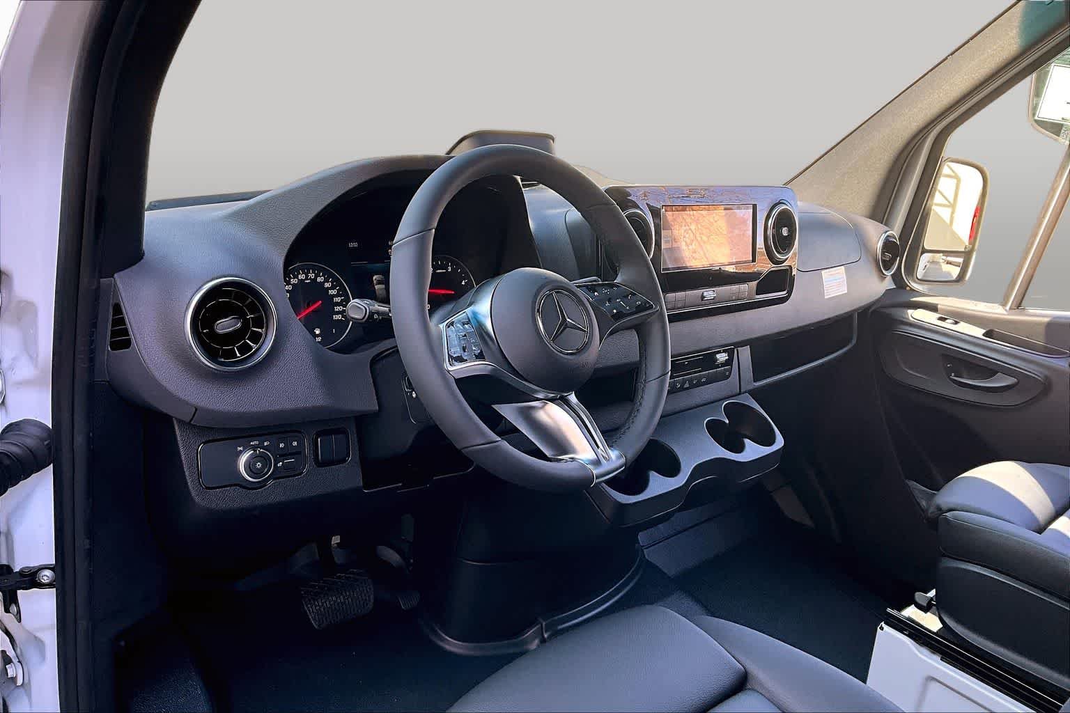 New 2026 Arctic White Mercedes-Benz  image 8