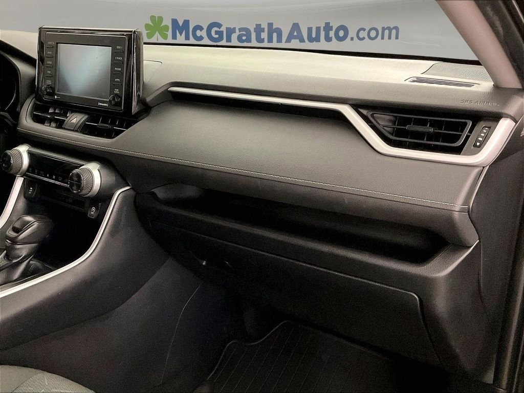Used 2021 Black Toyota XLE image 21
