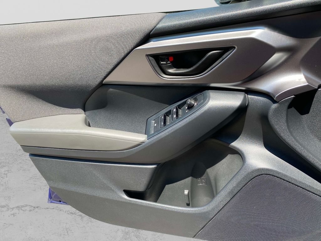 Used 2025 Blue Subaru Base image 23