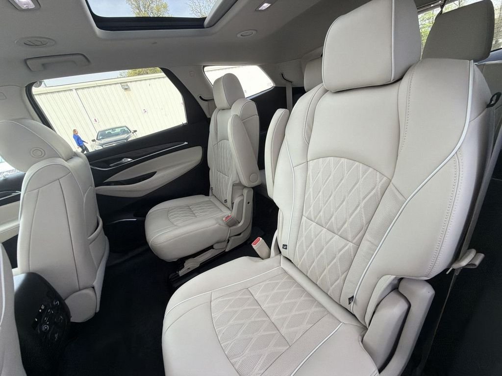 Used 2023 White Buick Avenir image 26