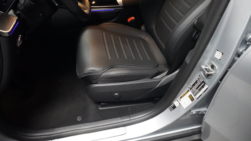 Certified Used 2026 Gray Mercedes-Benz GLC 300 image 47