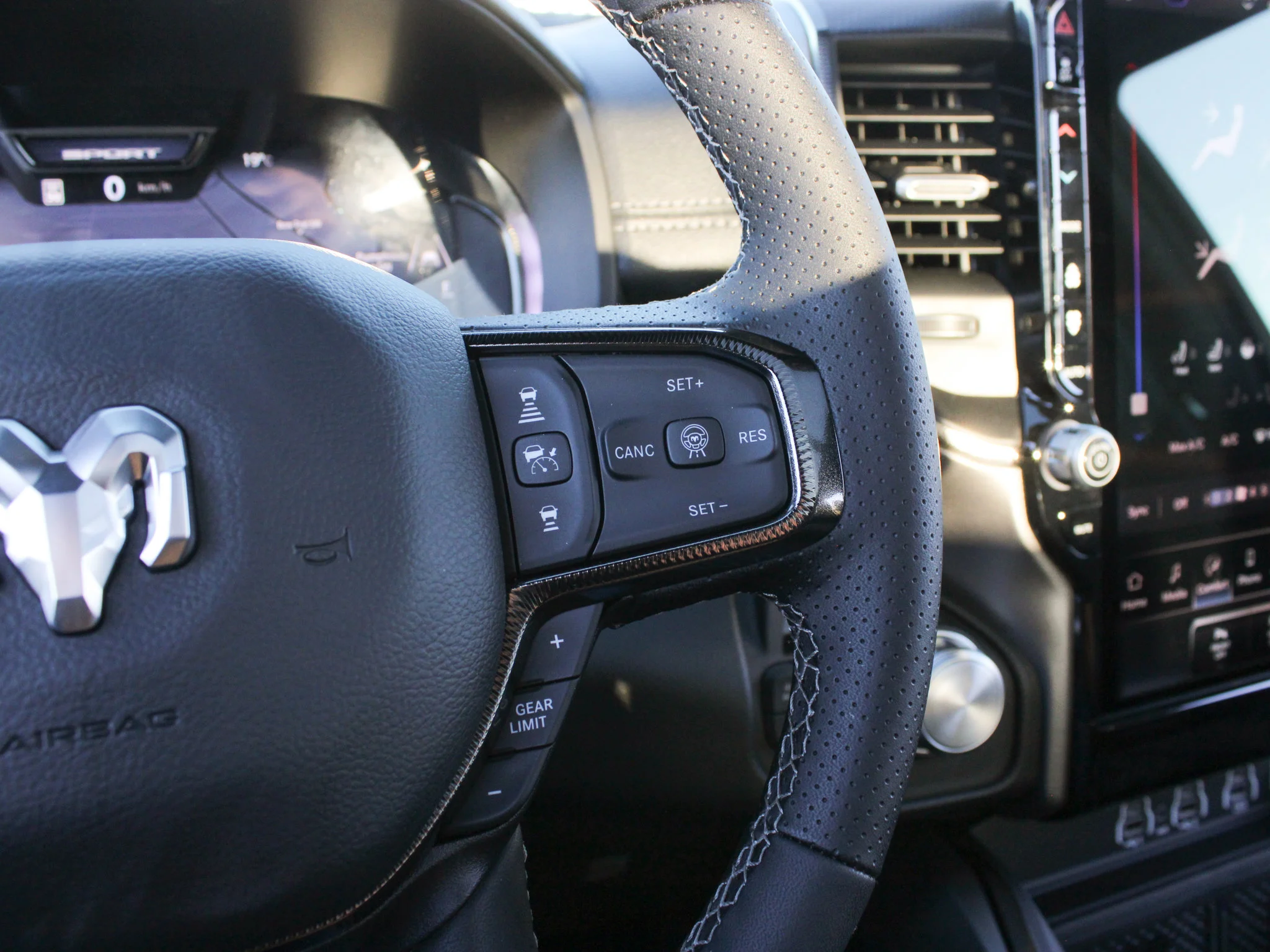 New 2026 Black RAM Sport* image 18