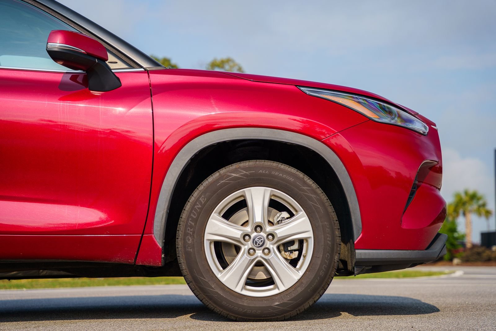 Used 2022 Red Toyota LE image 10