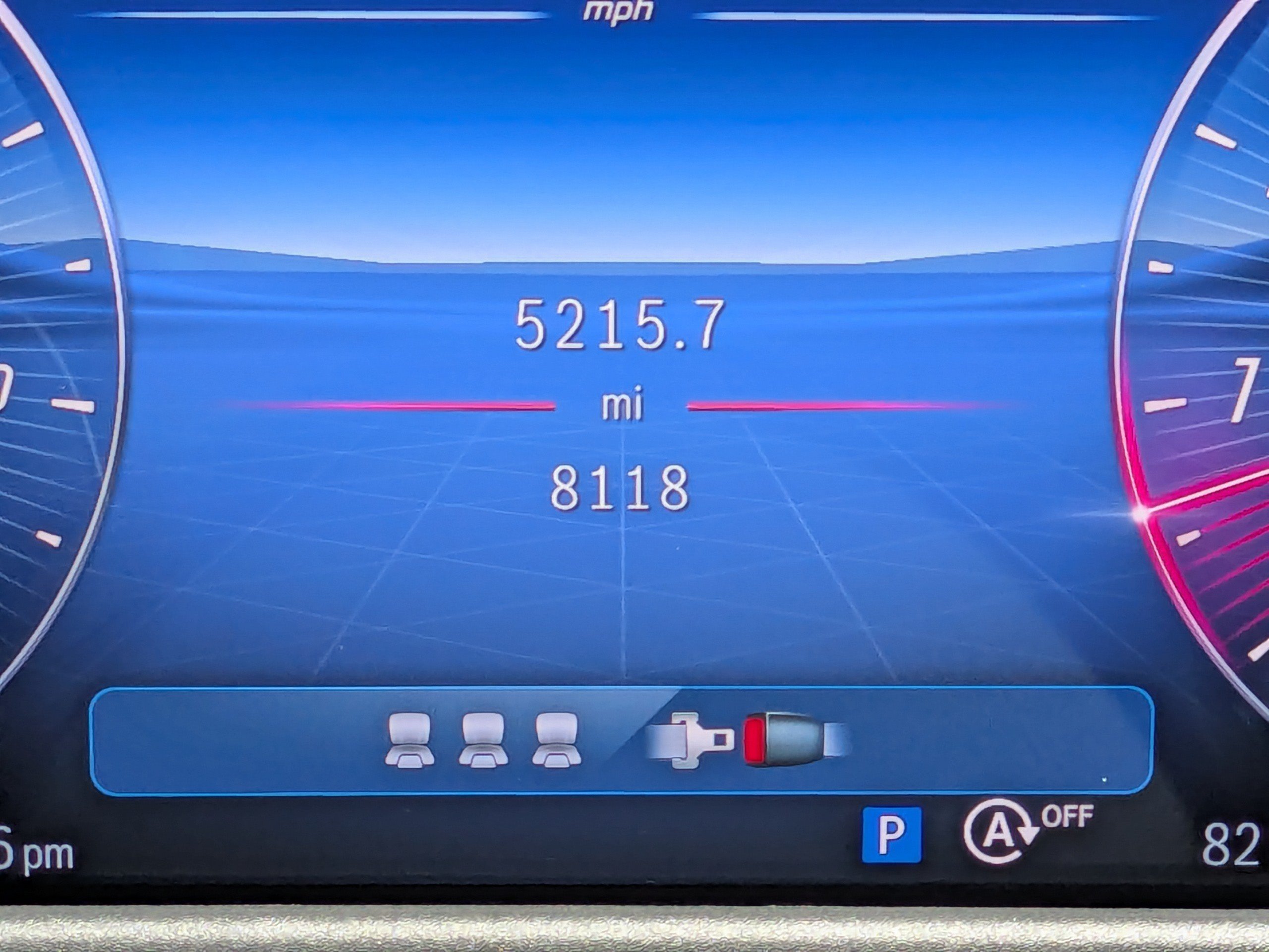 2025 Mercedes-Benz E-Class E450 - Photo 29