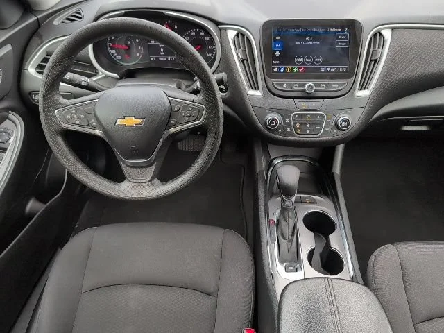 Used 2024 Mineral Gray Metallic Chevrolet 1LT image 4