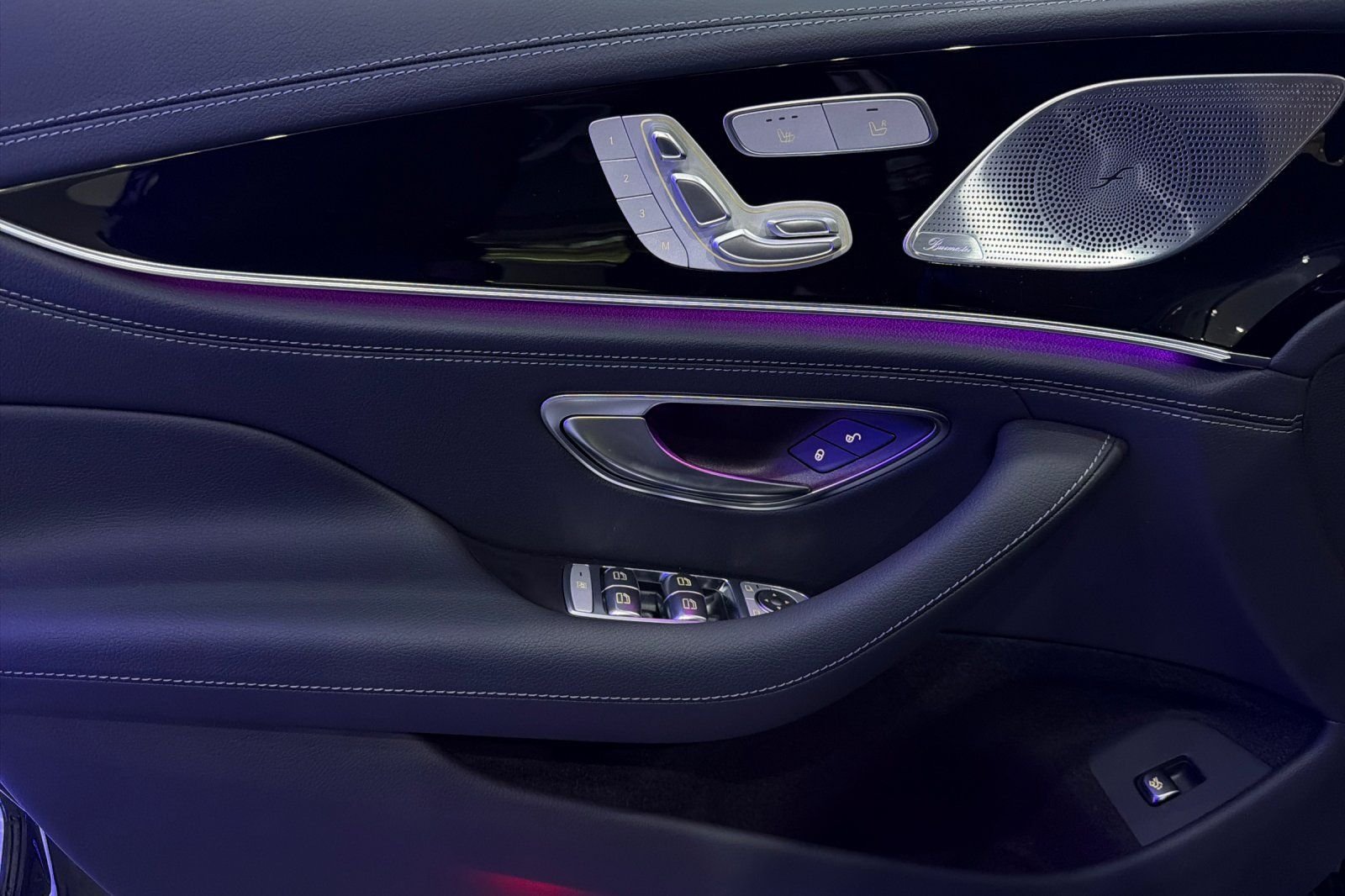New 2026 Obsidian Black Metallic Mercedes-Benz Base image 25