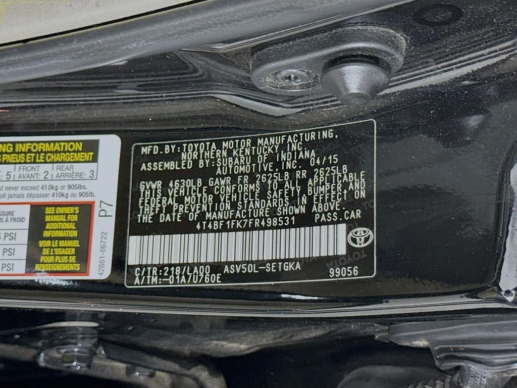 Used 2015 Black Toyota  image 32