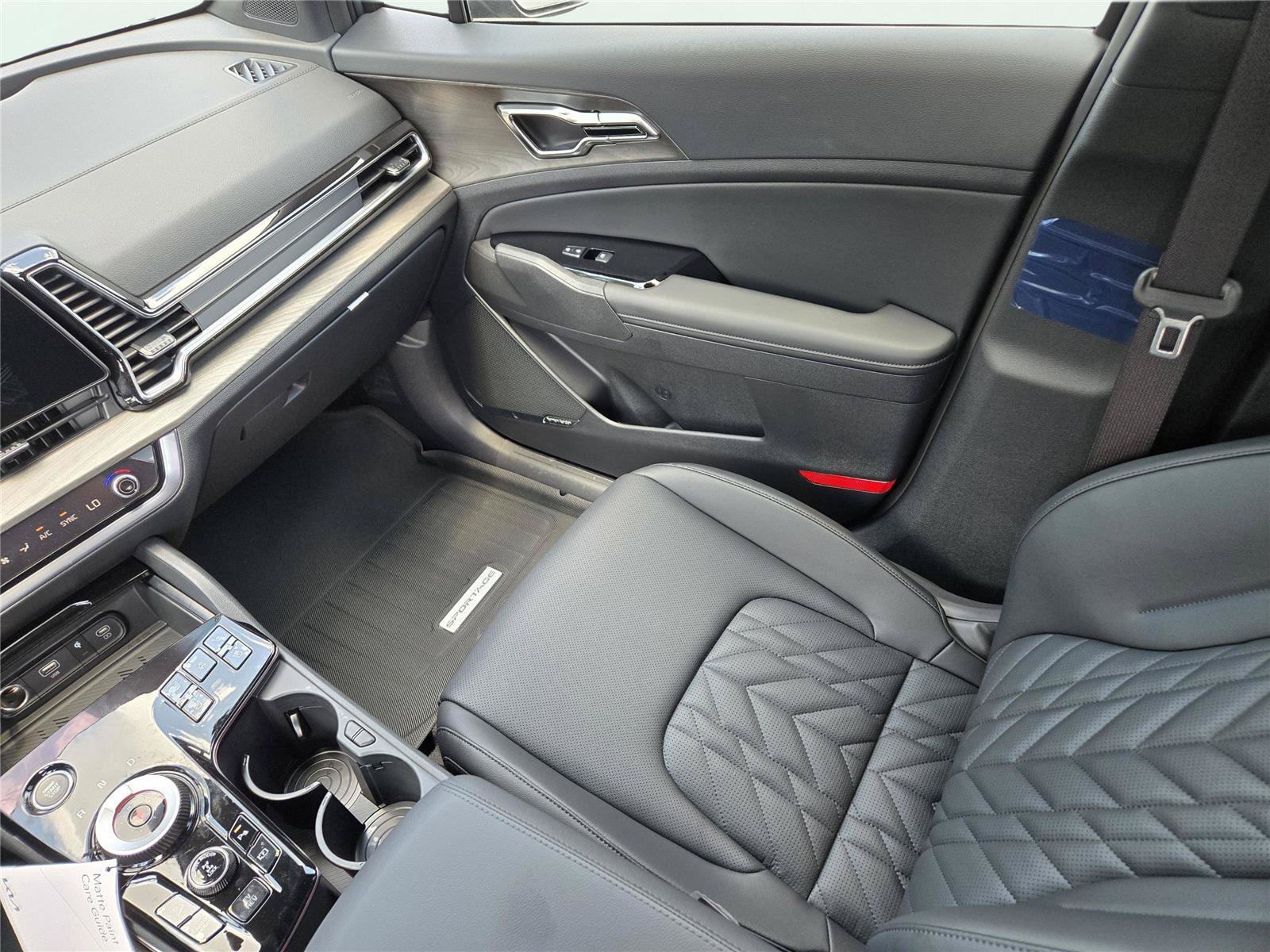 2025 Kia Sportage X-Line Prestige - Photo 21