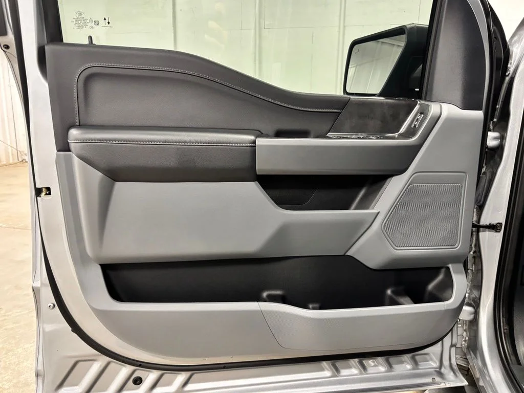 Used 2024 Silver Ford XLT image 18