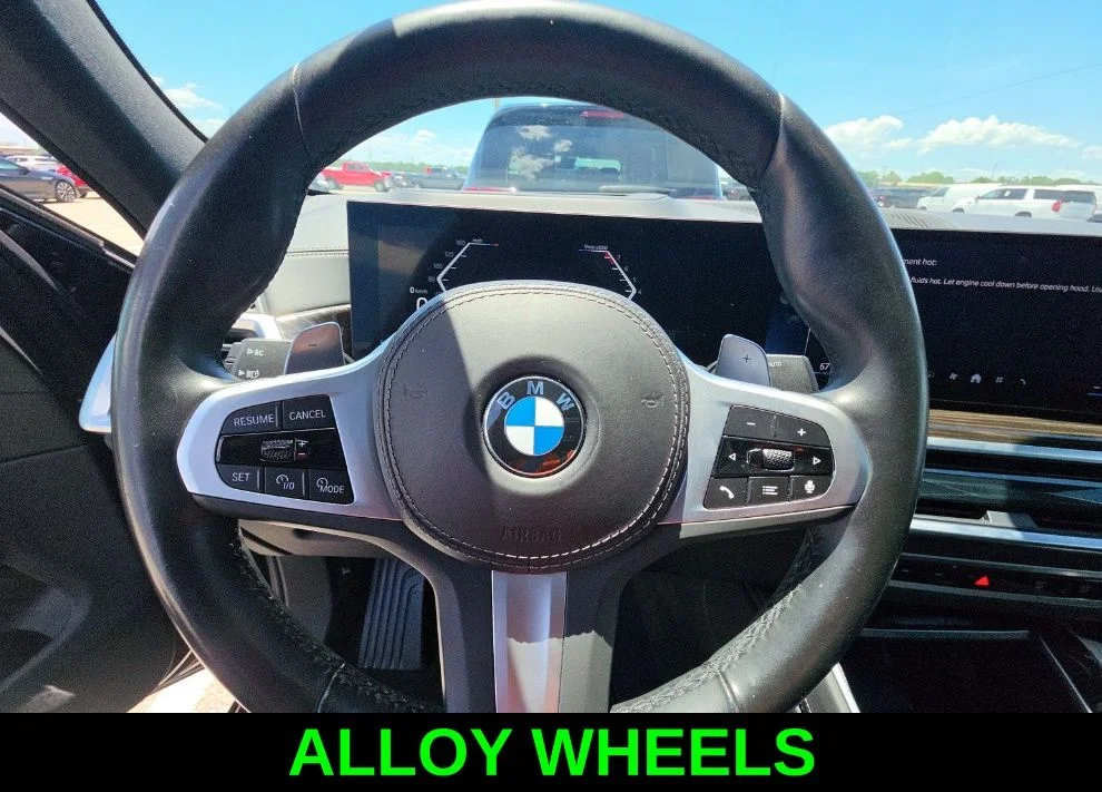 Used 2025 Black BMW xDrive40i image 7