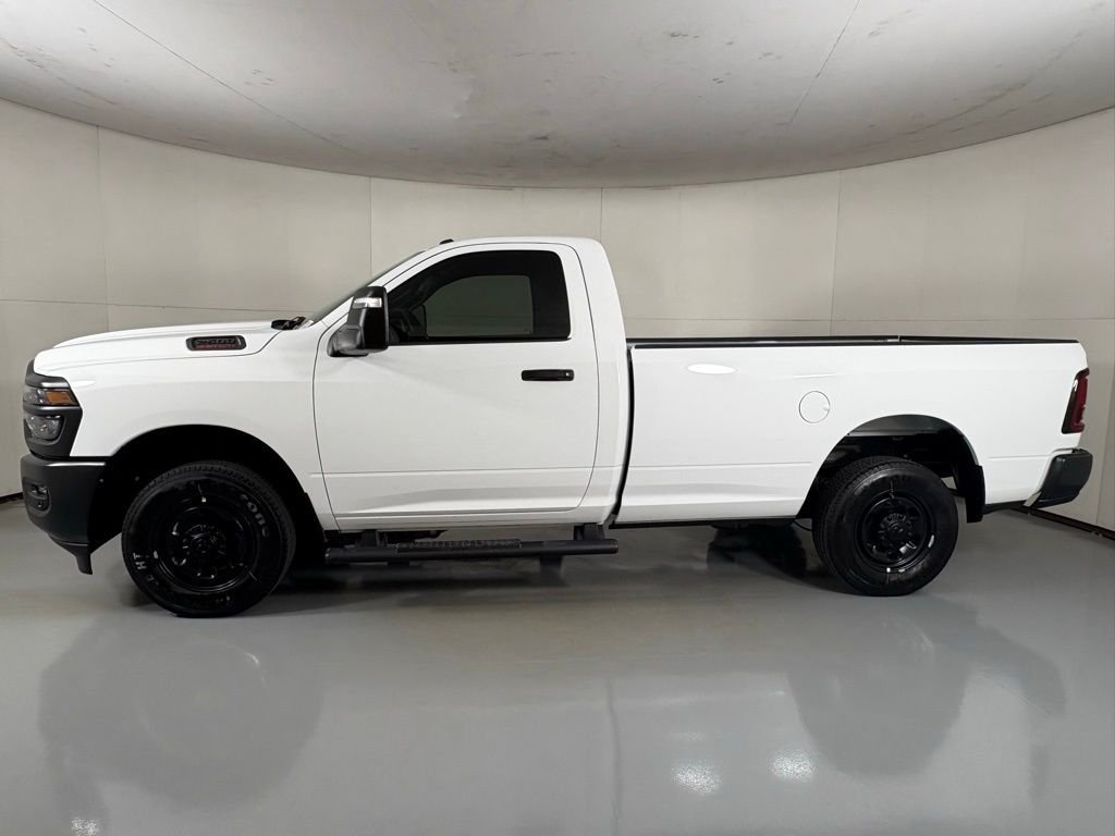 New 2026 Bright White Clear-Coat Exterior Paint RAM Tradesman image 5