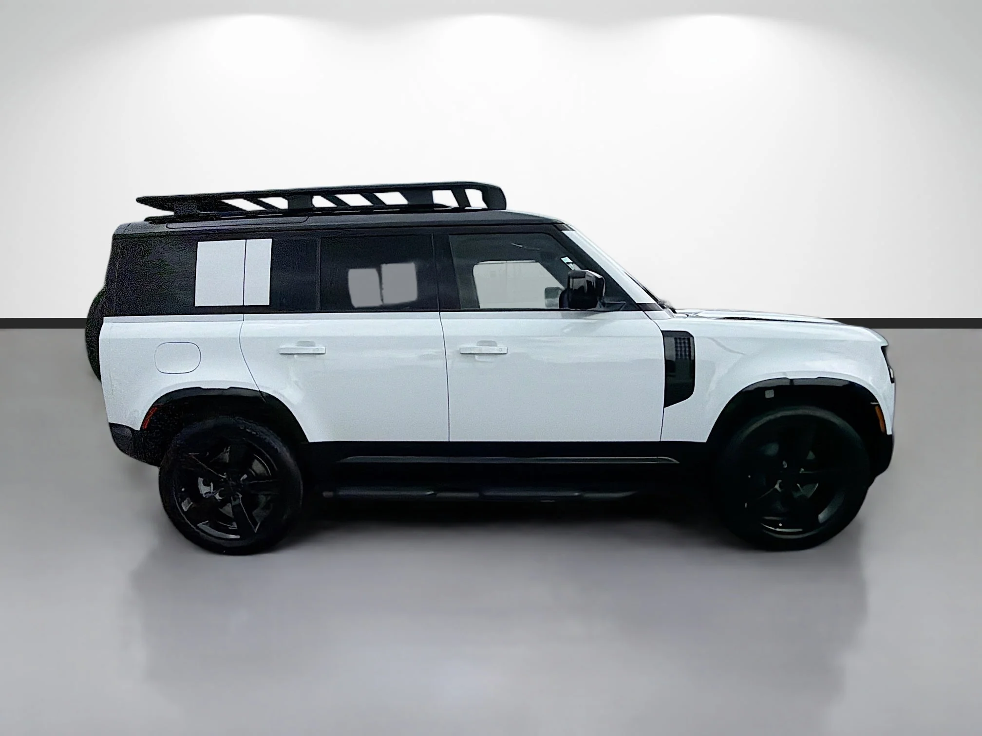 New 2026 Fuji White Land Rover X-Dynamic SE image 6