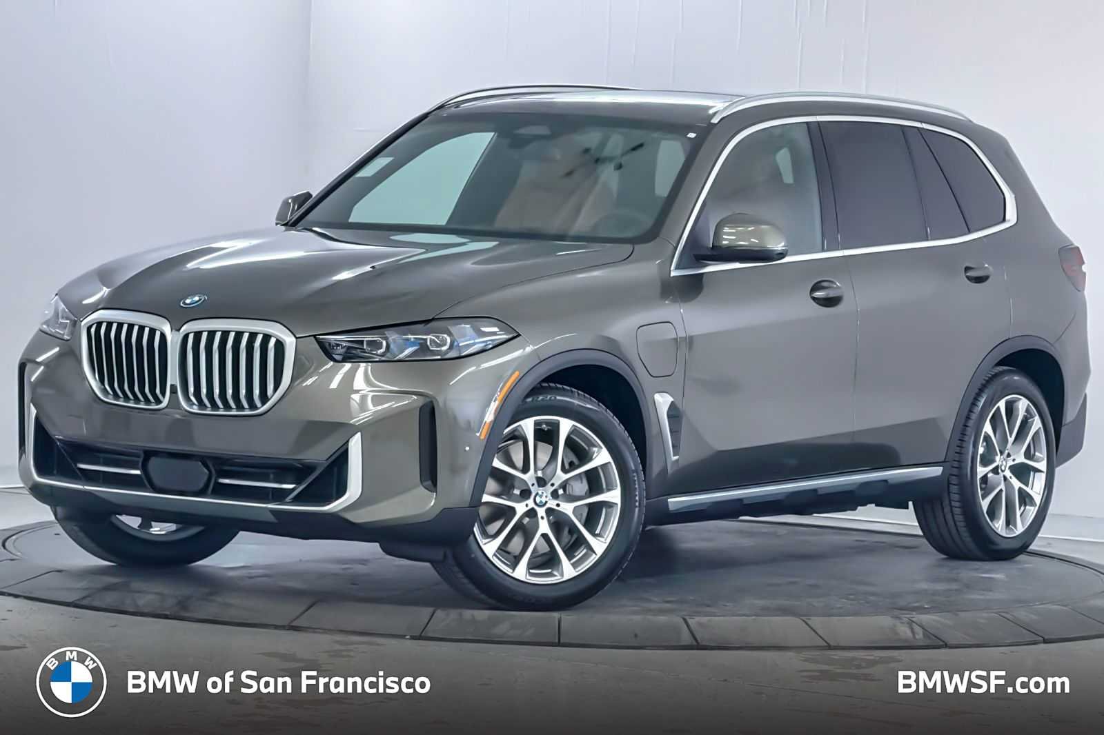 2026 BMW X5 xDrive50e's photo