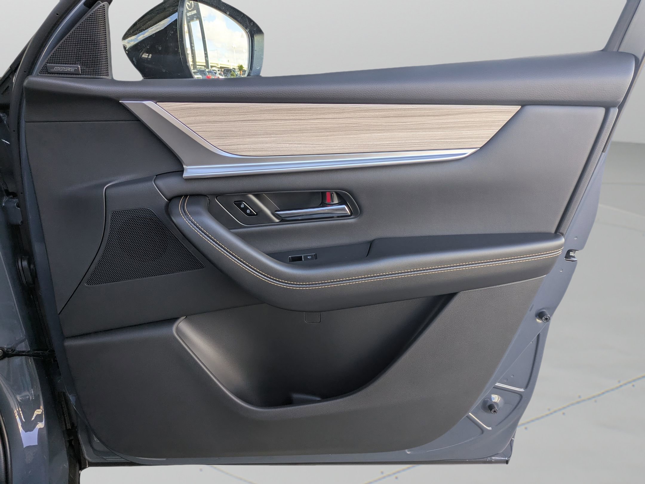 2025 Mazda CX-70 Premium Package - Photo 13