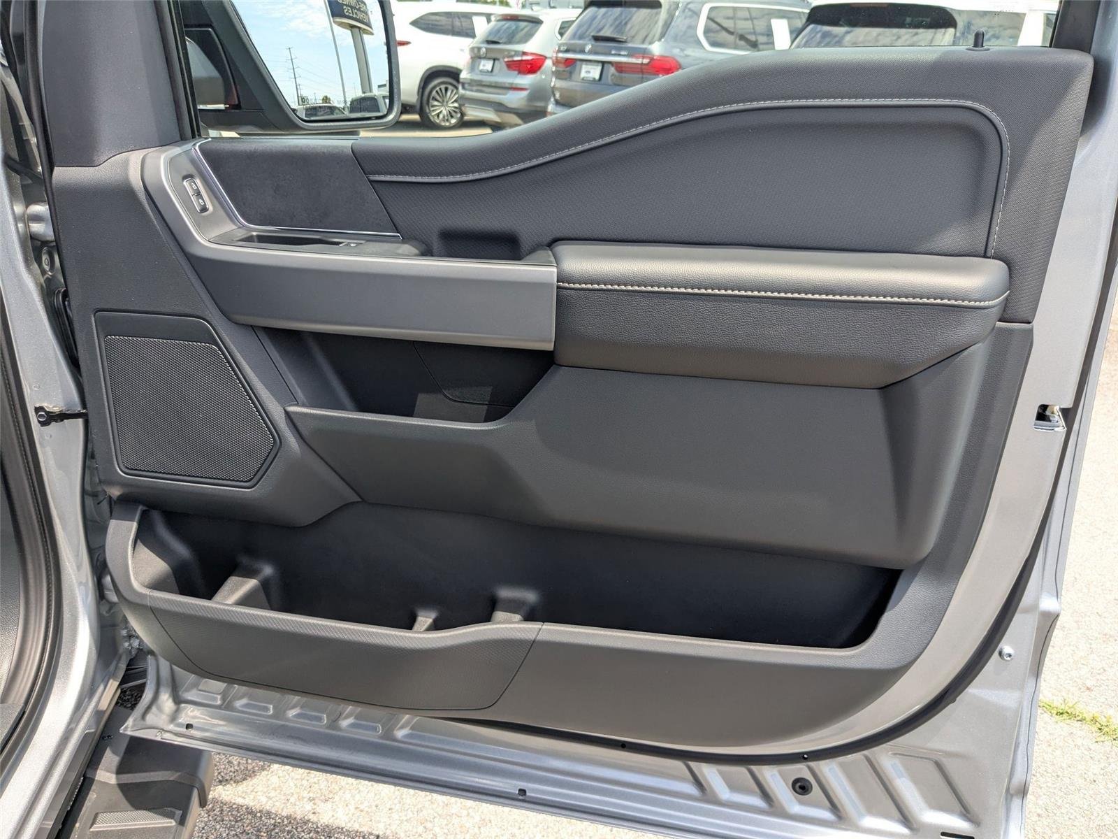 New 2026 Iconic Silver Metallic Ford XLT image 29