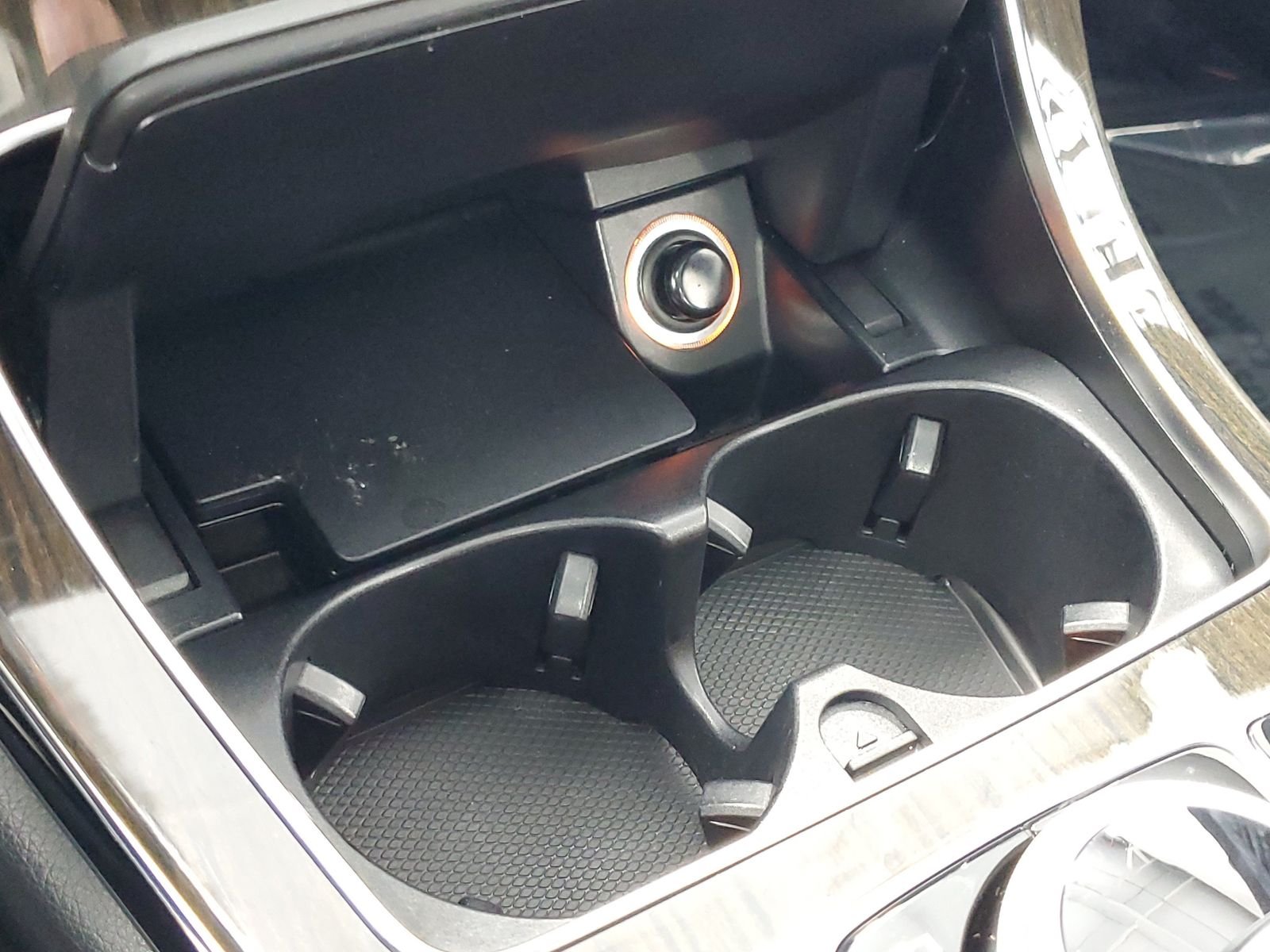 Used 2015 Silver Mercedes-Benz C 400 image 24