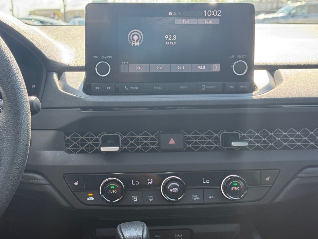 Used 2025 Solar Silver Metallic Honda SE image 13