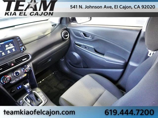 Used 2018 White Hyundai SEL image 24
