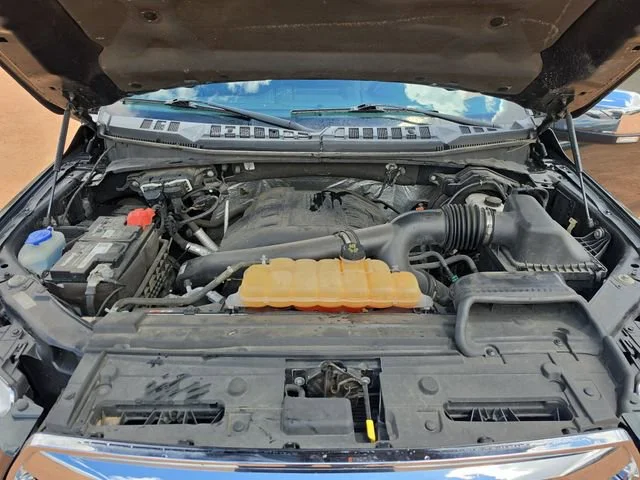 Used 2015 Gray Ford LARIAT image 12