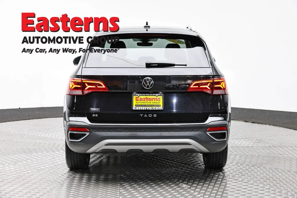 Used 2024 Black Volkswagen 1.5T SE image 6