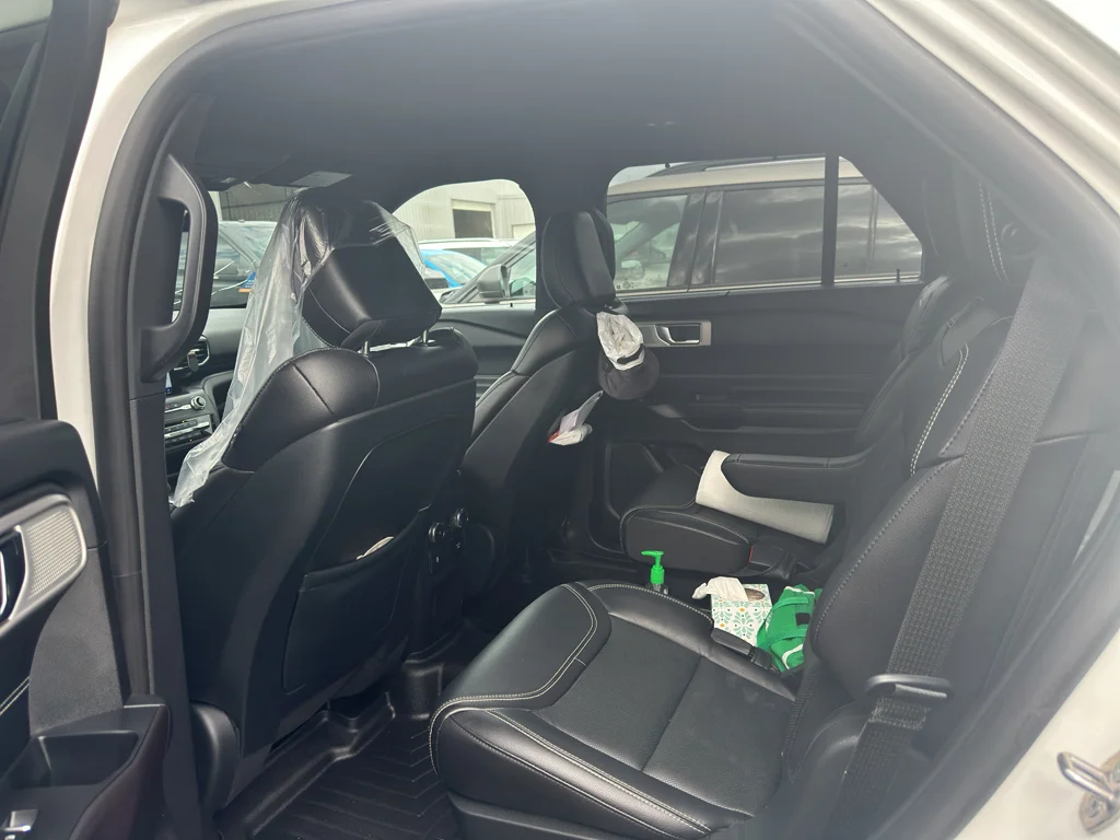 Used 2020 Star White Metallic Tri-Coat Ford ST image 5