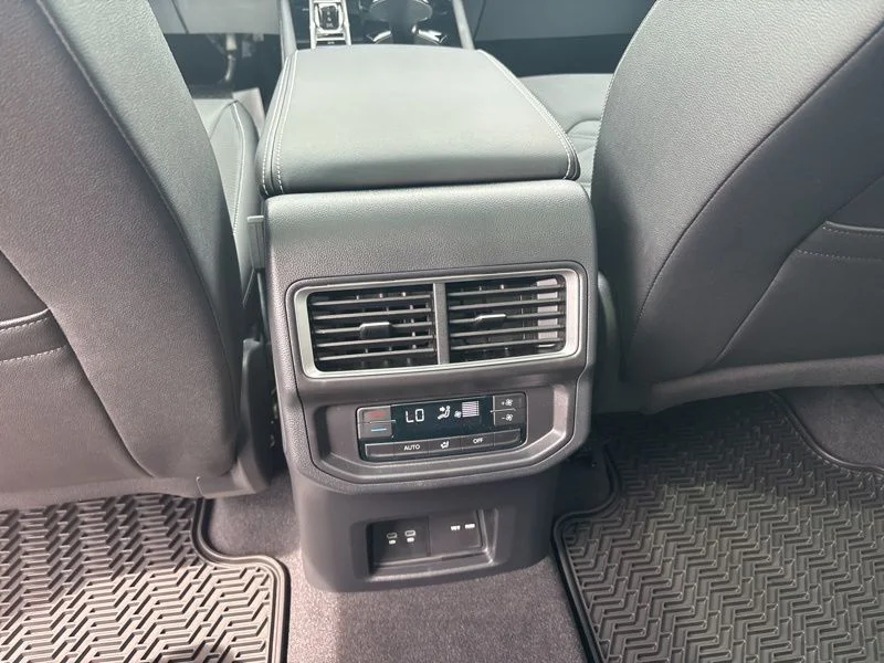 New 2026 Blue Volkswagen 2.0T SE w/Technology image 24